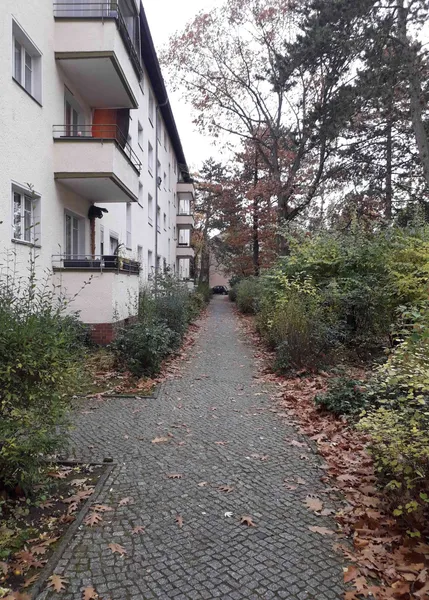 schöne 2-Zimmer-Wohnung im Ziekowkiez — photo 1
